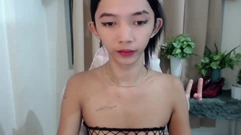 Snapshot of claxy_kimslut chatting on May 2026 11:41:02 AM KIM online show from May 2026 11:41:02 AM