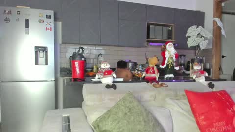 claytonburgues online show from December 2024 01:11:01 AM