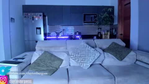 claytonburgues online show from September 2025 04:03:01 AM