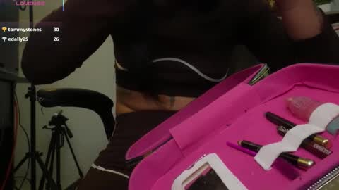 Cleo Adams online show from January 2026 05:00:02 AM