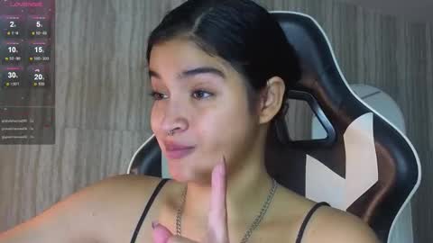 Clementine online show from November 2025 01:10:02 PM