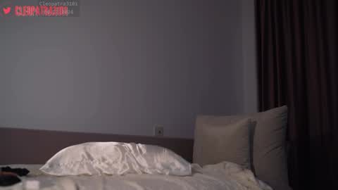 Snapshot of cleopatra3101 chatting on December 2024 01:53:02 PM Cleopatra online show from December 2024 01:53:02 PM
