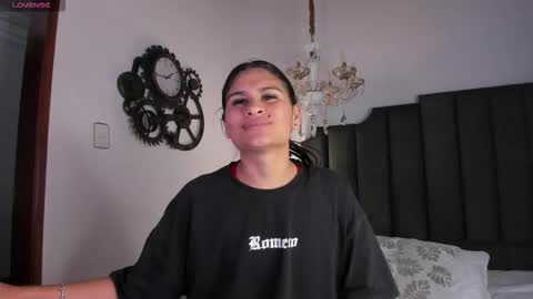 Snapshot of cleopatraa1 chatting on February 2026 06:44:02 PM Cleopatra online show from February 2026 06:44:02 PM