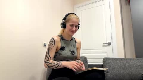 Snapshot of cleopatralewey chatting on July 2026 06:47:02 PM Rachel online show from July 2026 06:47:02 PM