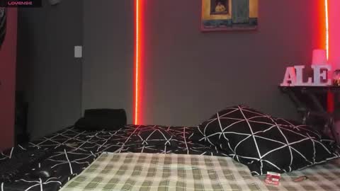 cleo y maikol online show from March 2026 12:13:02 AM