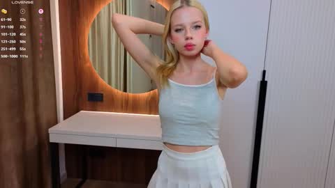 Snapshot of cletaunderkoffler chatting on November 2025 03:15:02 PM Aria online show from November 2025 03:15:02 PM