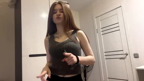 Alice online show from April 2026 10:37:01 PM