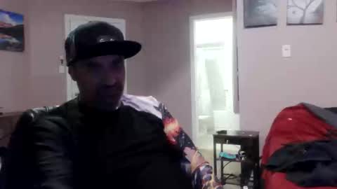 Snapshot of clintwood12 chatting on May 2026 06:07:01 AM chad online show from May 2026 06:07:01 AM