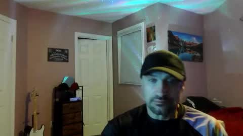 Snapshot of clintwood12 chatting on May 2026 02:06:02 AM chad online show from May 2026 02:06:02 AM