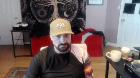 Snapshot of clintwood12 chatting on May 2026 01:28:02 PM chad online show from May 2026 01:28:02 PM