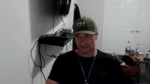 Snapshot of clintwood12 chatting on June 2026 02:22:02 AM chad online show from June 2026 02:22:02 AM