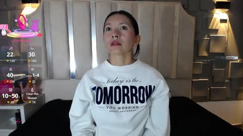 Snapshot of cloe16_ chatting on May 2026 06:57:01 PM Cloe online show from May 2026 06:57:01 PM