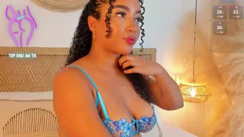 cloe_25 online show from September 2025 02:38:02 AM