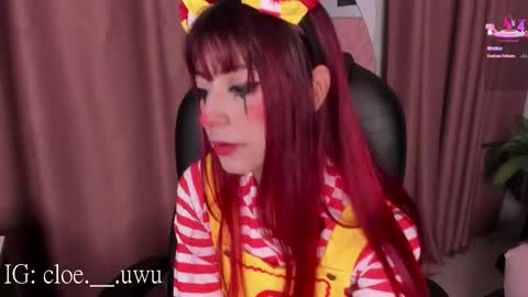 Cloe online show from October 2025 12:37:01 PM