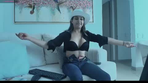 Cloe online show from June 2026 02:52:01 PM