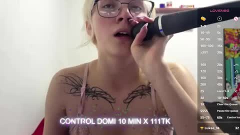 Snapshot of cloe_five chatting on February 2026 03:01:01 PM CLOE online show from February 2026 03:01:01 PM