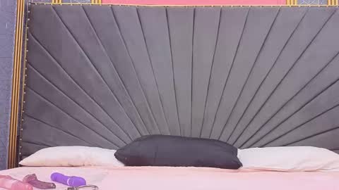 Cloe online show from March 2026 02:17:01 PM