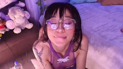 Cloe Leeee online show from December 2025 06:42:02 AM