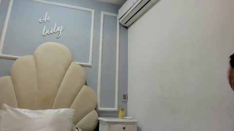 cloedurant online show from September 2025 08:14:01 PM