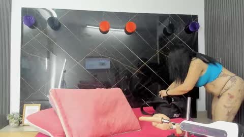 CLOE online show from January 2026 11:37:02 AM