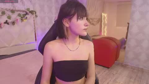 cloee_tay1 online show from July 2026 11:39:02 AM