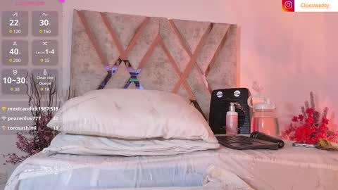 CLOE online show from November 2025 09:28:01 PM