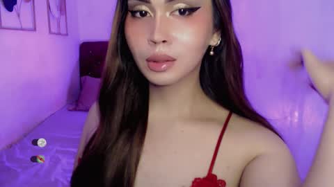 Snapshot of cloudia_babe chatting on February 2026 05:30:02 AM Cloudia babe69 online show from February 2026 05:30:02 AM