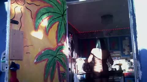 cloudy clueless online show from February 2025 10:21:02 PM