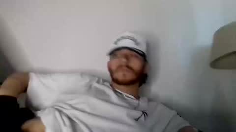 tallhungandcloudy online show from April 2026 01:58:01 AM