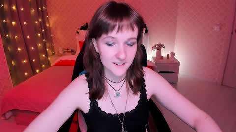  Clover  follow me  online show from December 2024 05:33:02 PM
