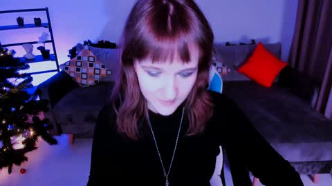  Clover  follow me  online show from January 2025 06:01:02 PM