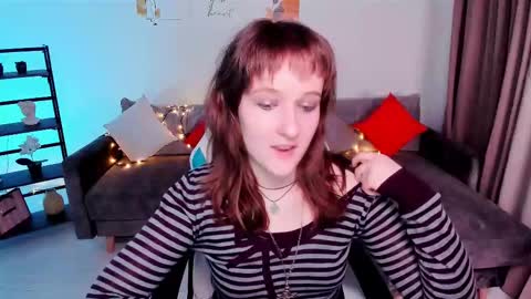  Clover  follow me  online show from March 2025 05:39:01 PM
