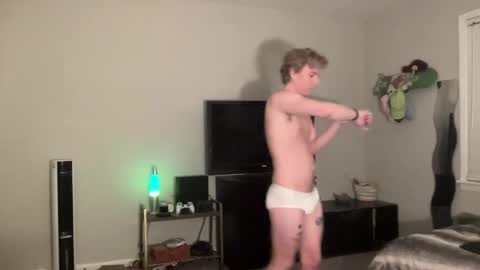 Clyde Austin online show from December 2025 03:45:02 AM