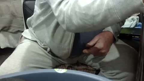 Snapshot of coaste1 chatting on October 2025 07:25:02 PM Coaste online show from October 2025 07:25:02 PM