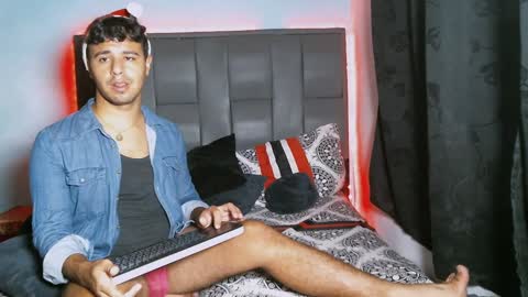 Jason online show from December 2024 02:32:01 AM