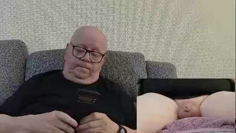 Snapshot of cockneymack51 chatting on July 2026 12:00:01 PM Charlie. online show from July 2026 12:00:01 PM
