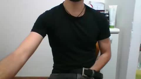 . online show from December 2024 07:00:01 PM