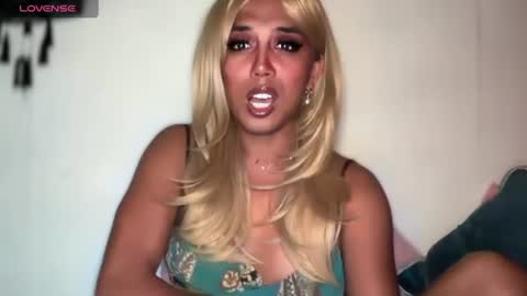 Snapshot of cockprincess_dianna chatting on July 2026 04:01:02 PM PrincessDianna IslandGirl CUMSHOW in PVT and PASSWORDSHOW online show from July 2026 04:01:02 PM