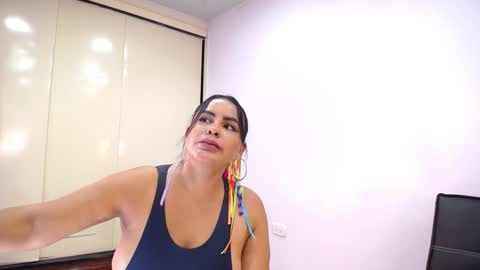 Sara Martinez      online show from March 2026 08:28:01 AM