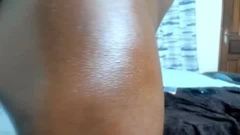 coco_leila online show from February 2025 06:20:01 AM