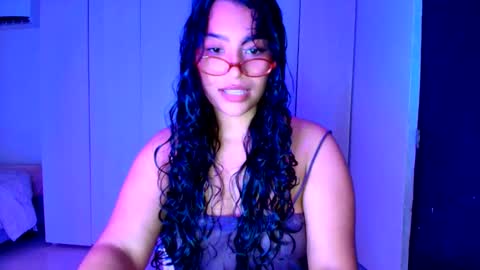 cocoa886863 online show from October 2025 12:10:01 AM