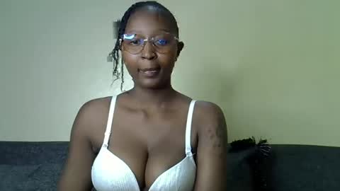 Coco online show from April 2026 03:17:01 PM