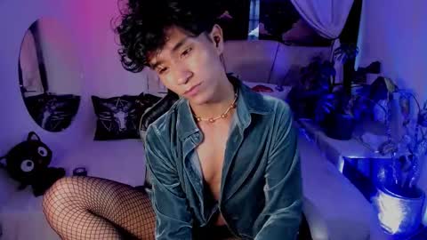 Snapshot of cococumps chatting on March 2026 11:36:01 AM COCO online show from March 2026 11:36:01 AM