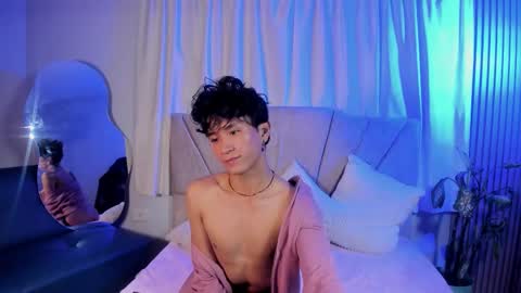 Snapshot of cococumps chatting on March 2026 03:45:02 AM COCO online show from March 2026 03:45:02 AM