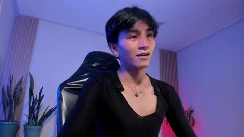 Snapshot of cococumps chatting on March 2026 12:27:02 PM COCO online show from March 2026 12:27:02 PM