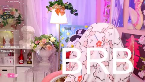 Mia online show from December 2024 12:15:02 AM