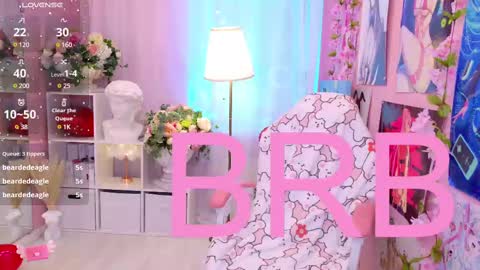 Mia online show from February 2025 12:17:02 AM