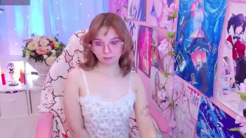 Mia online show from January 2026 09:19:01 PM