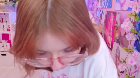 Mia online show from February 2026 07:50:02 PM