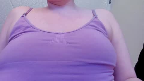 cocovolkovva online show from December 2024 06:31:01 PM